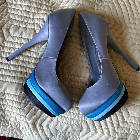 Just Fab platform high heels, gray and blue size 5 1/2 - Picture 5 of 6